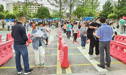 贵州安顺高考学生_贵州安顺高考学生有多少人